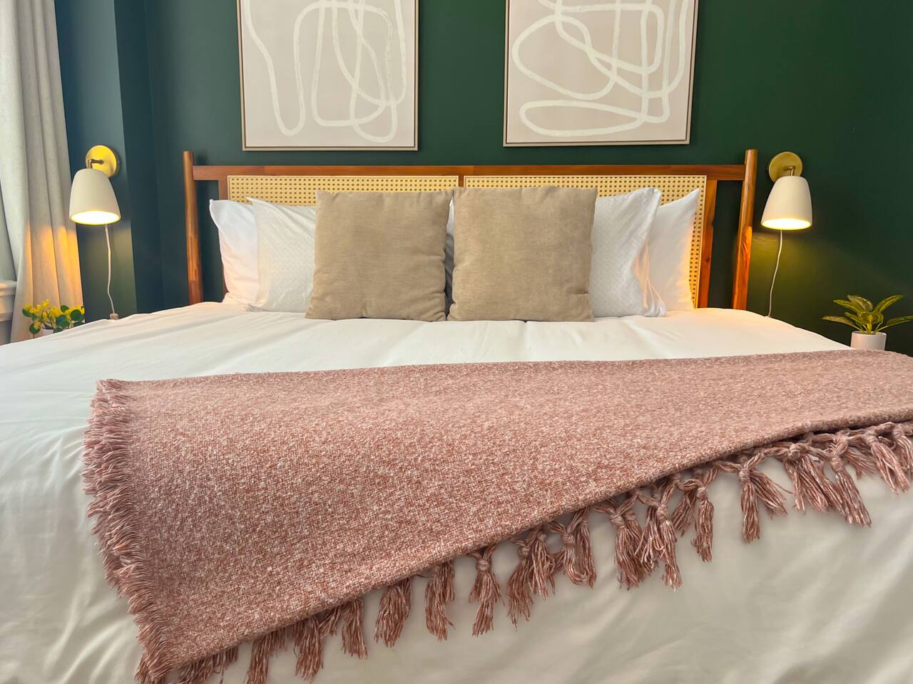 Historic Apt w/Parking | Near UAB | King Bed | Gym