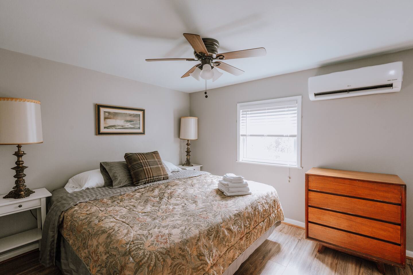 Quaint Cottage on an Old Florida Orange Grove