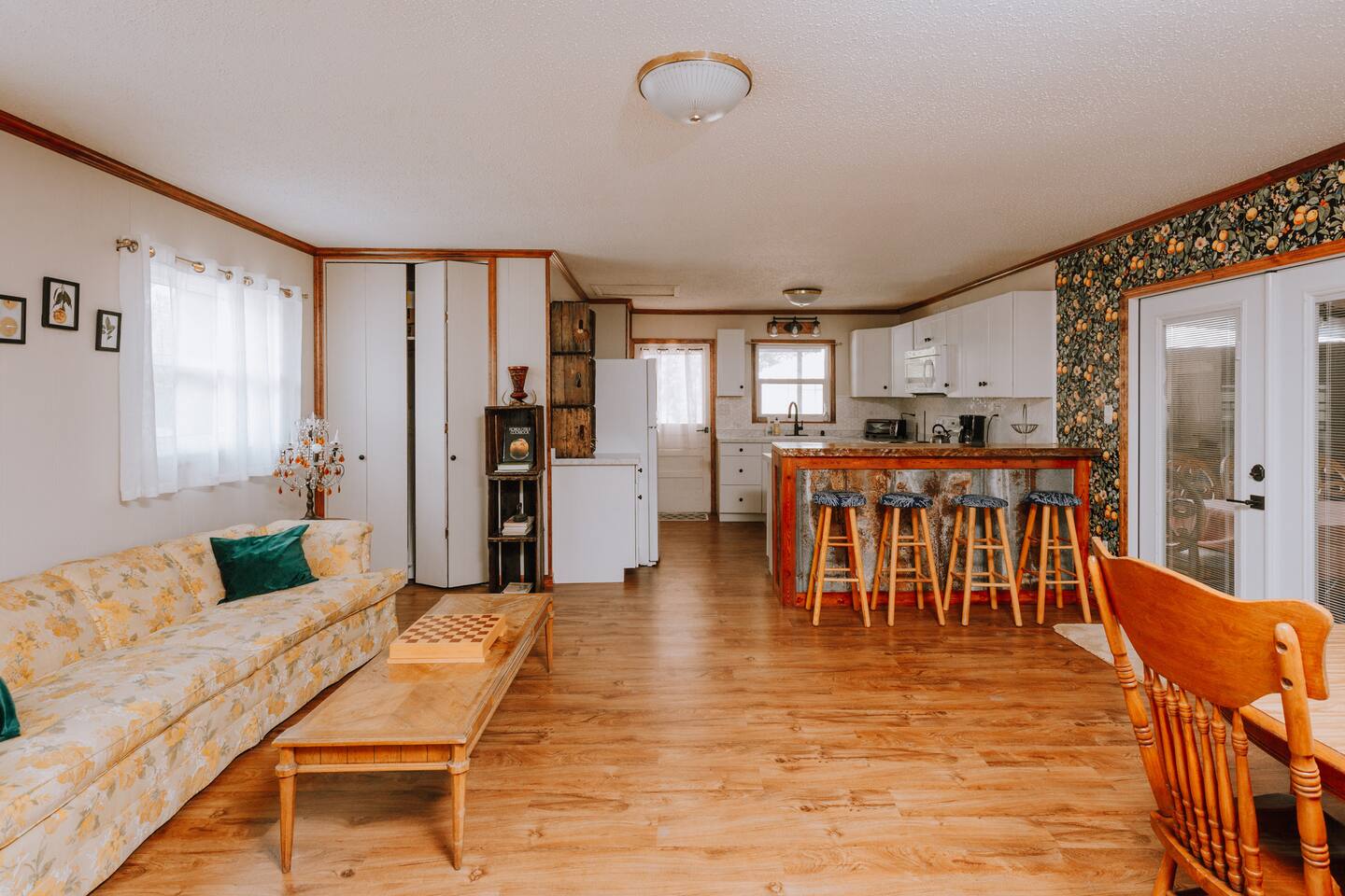 Restored Florida Farmhouse on an Orange Grove