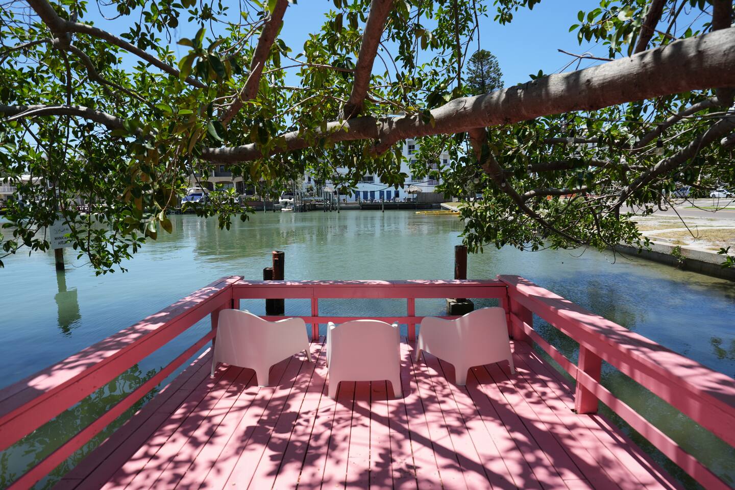 Don't Worry Beach Happy ~ 3 min from beach