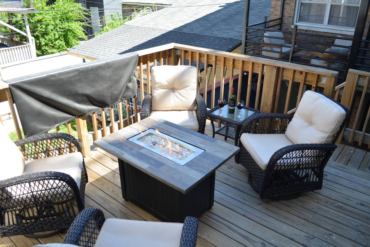 Downtown Chicago - Spa Bath, Patio, 3 blocks to L