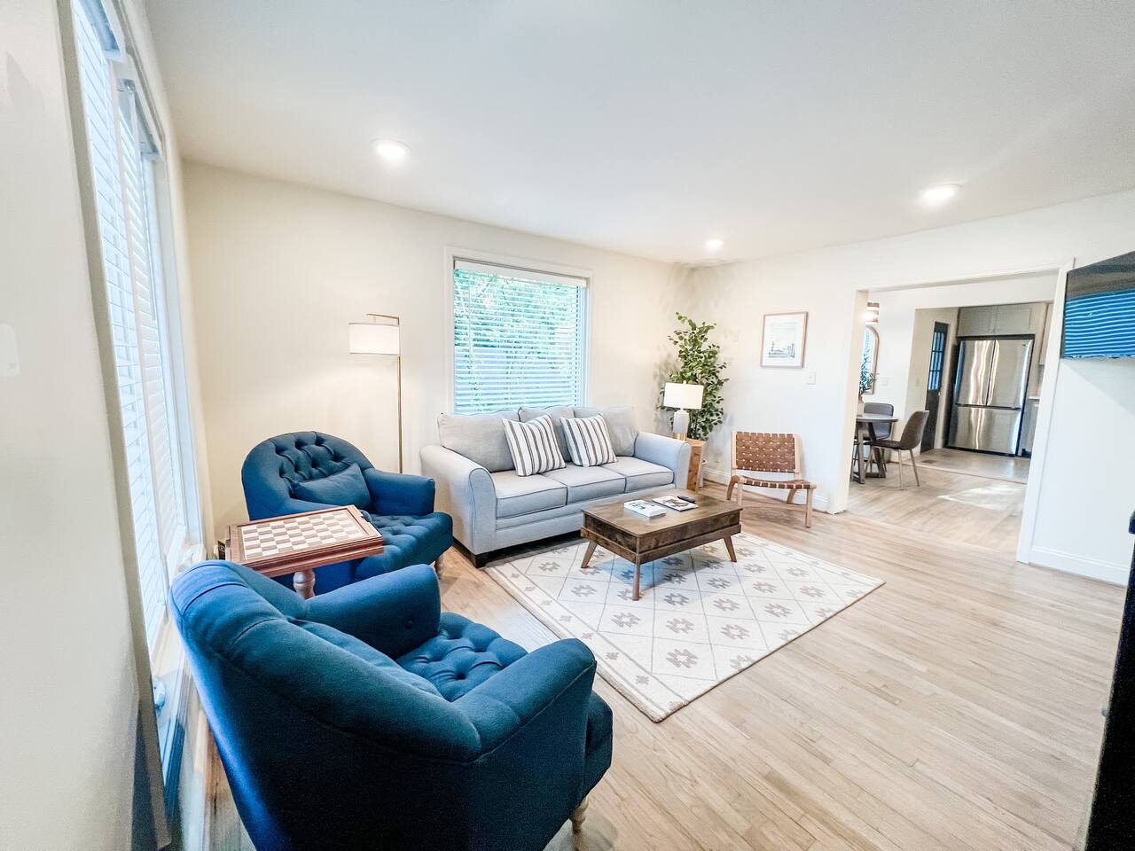 Charming 2 bedroom townhome in downtown Homewood