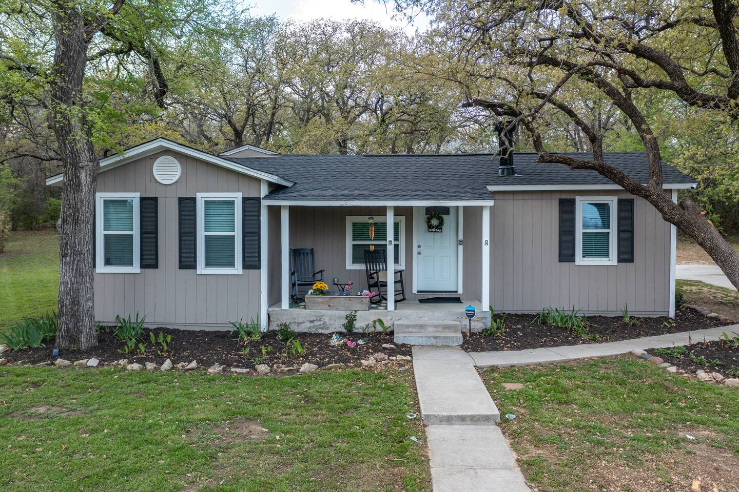 Casters Cottage-feel the magic in this retreat!
