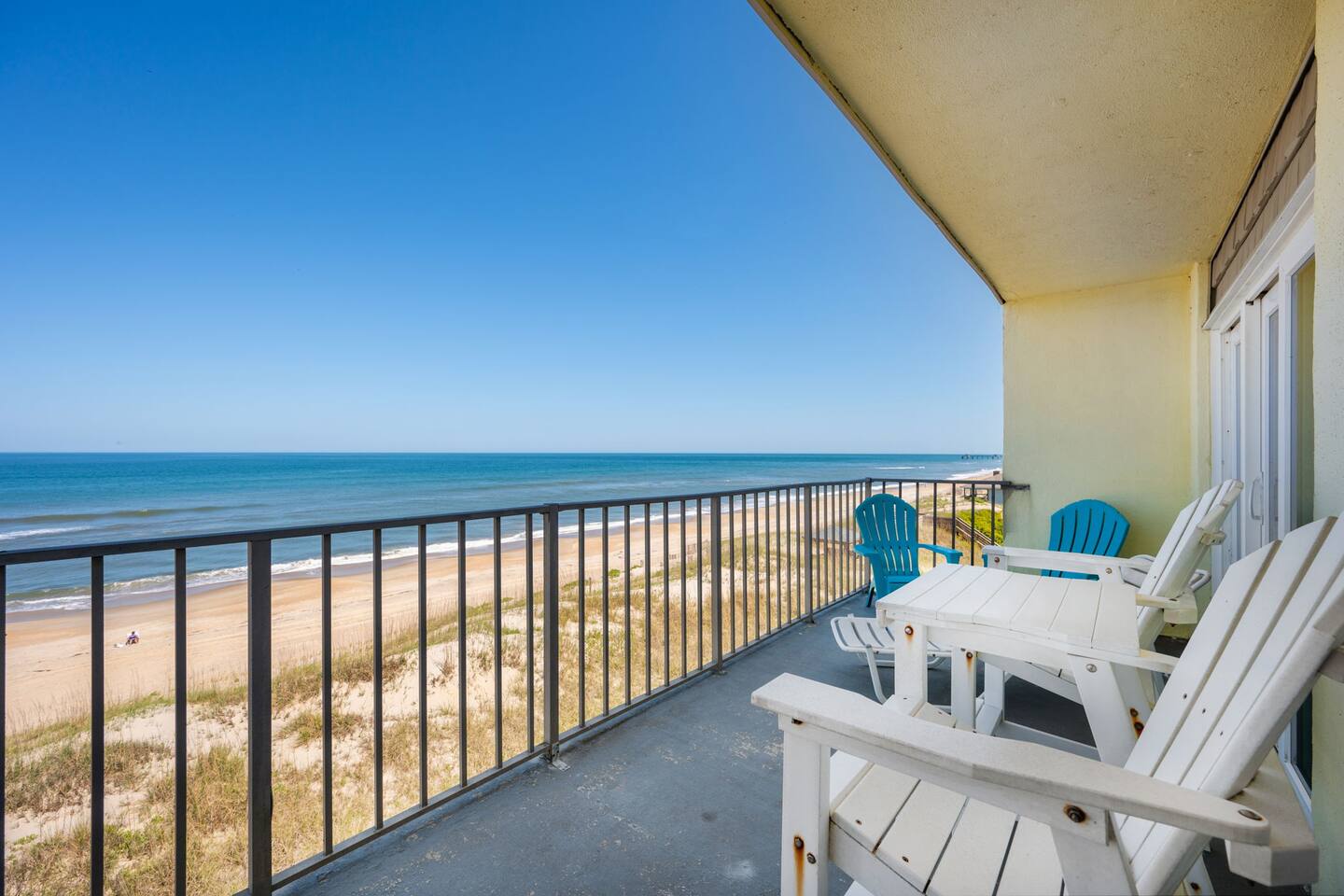 Oceanfront Top-Floor Condo | Unmatched Views!