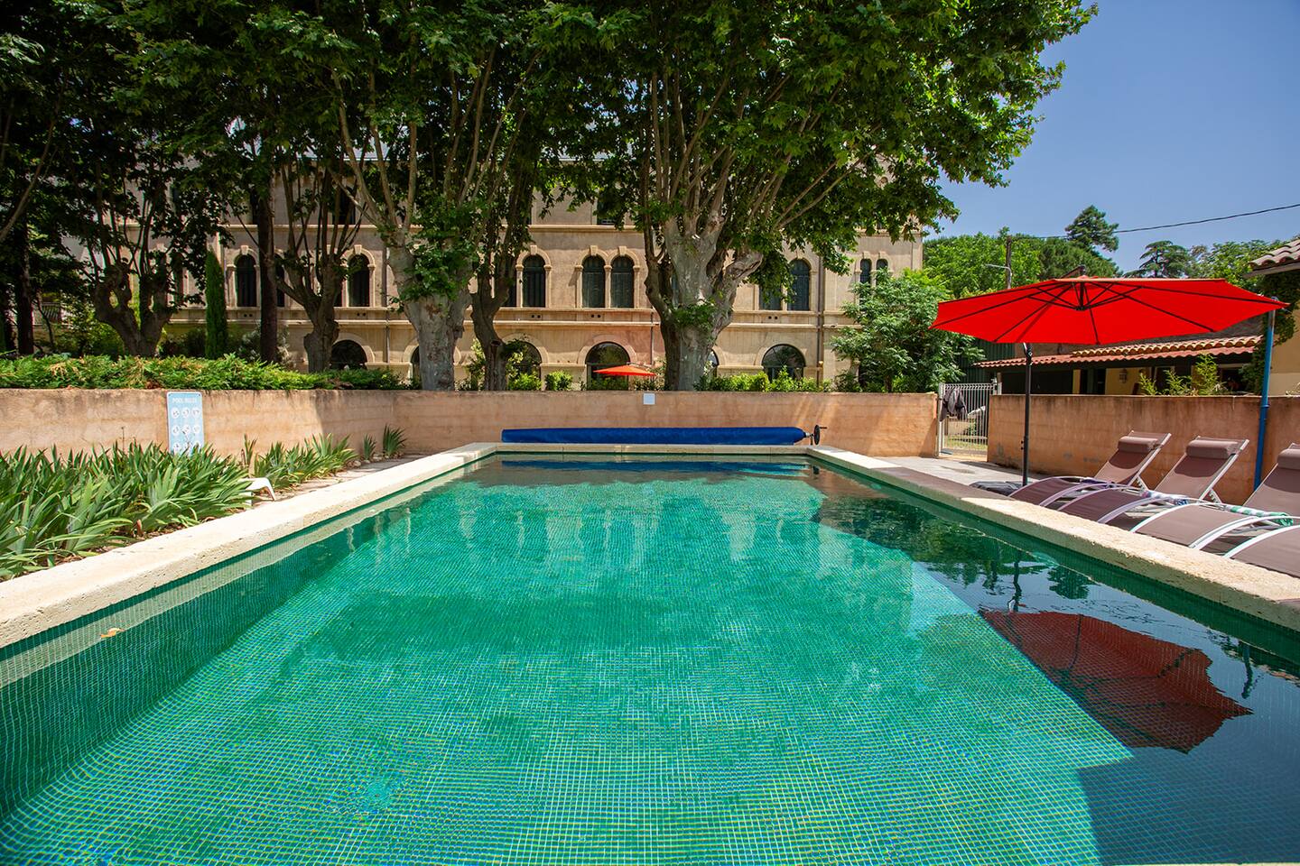 5 Star Pool Garden King Parking Smart Tv BBQ A/C