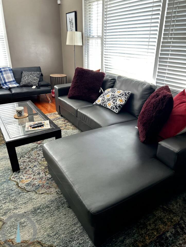Columbus Getaway | 4BR for Work & Family