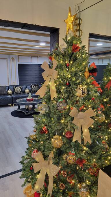 Fashion Oasis ~Blackrock Lux ~Private Yard~Kingbed