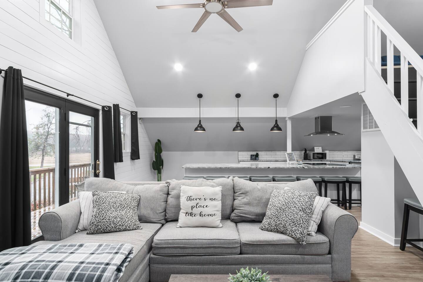 Reset- by the River w/ Game Room - near Wisc Dells