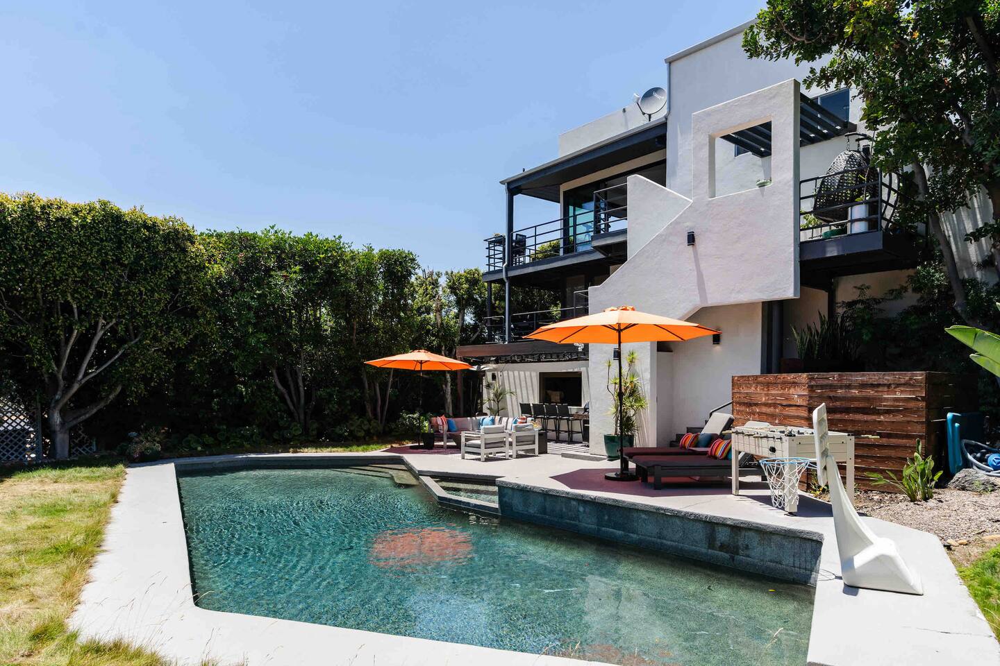 Sophisticated Designer Home w/ Guest House & Pool!