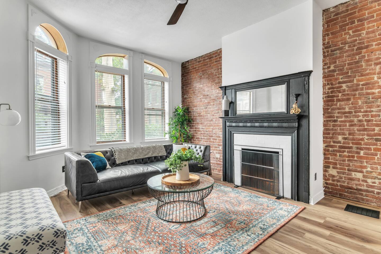 The Smith Victorian | 2BR Brownstone Apartment