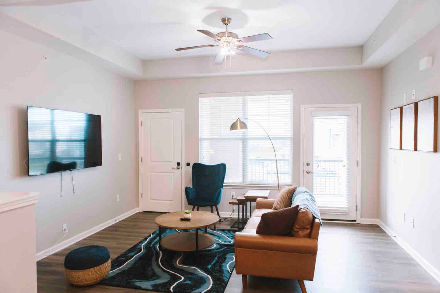 Zionsville Luxury Condo 1BR with Balcony