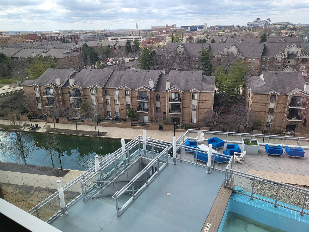 "Stunning Skyline & Canal View w/Free Parking"