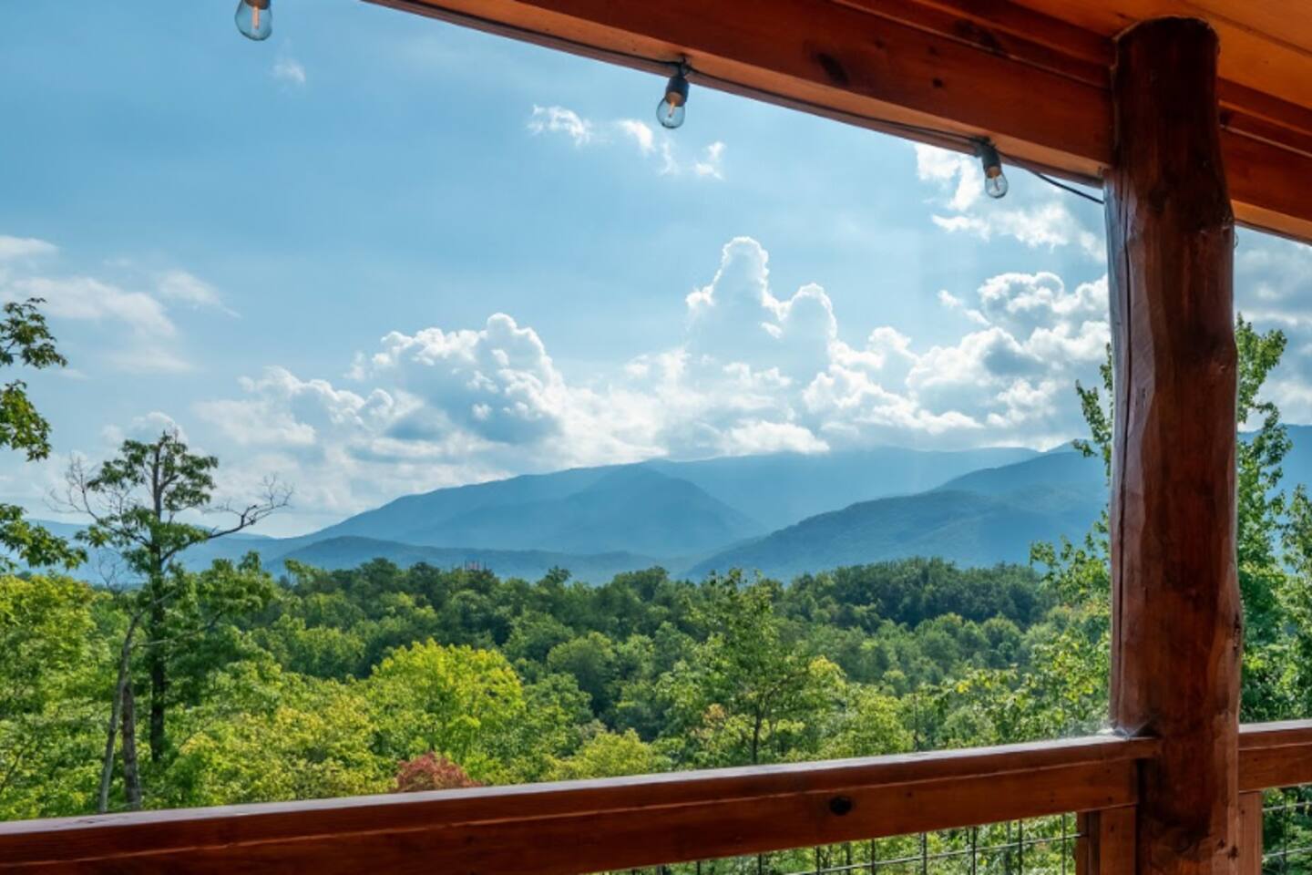 LOVED~Stunning MTN Views~Game room~Fire Pit