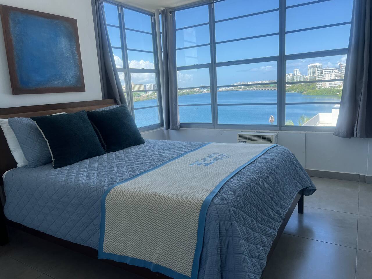 Ph Lagoon view two bedrooms