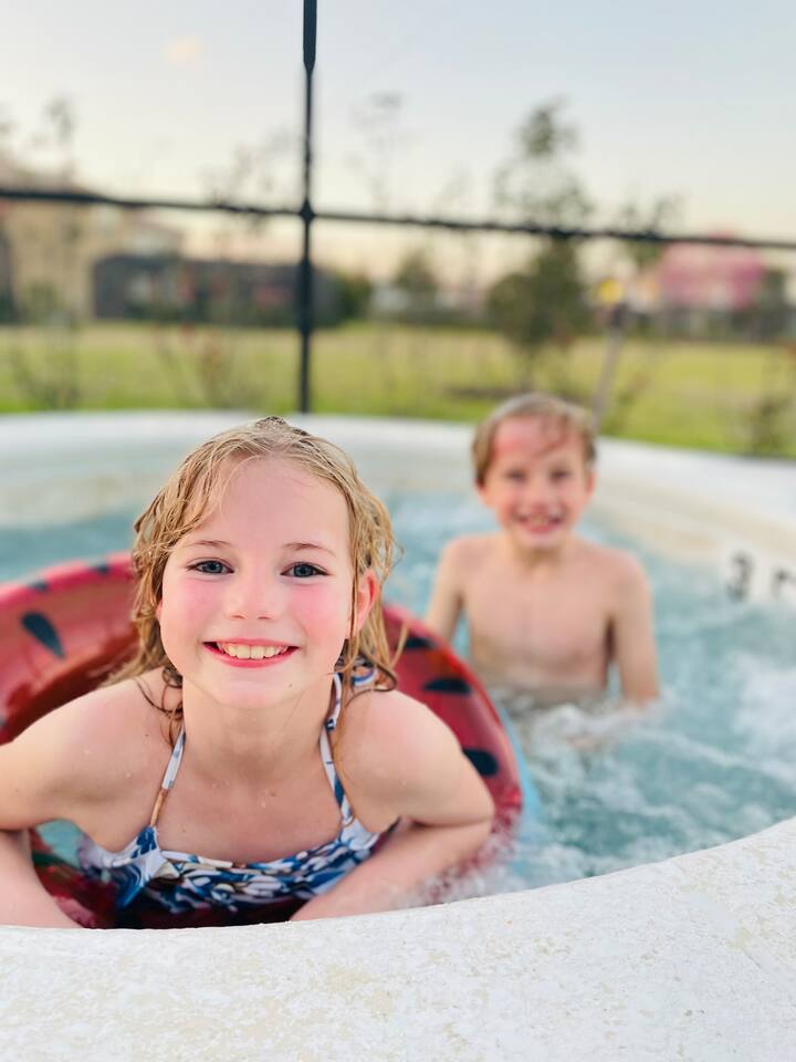 FUN Themed ROOMS near Disney sleeps 32+ Pool