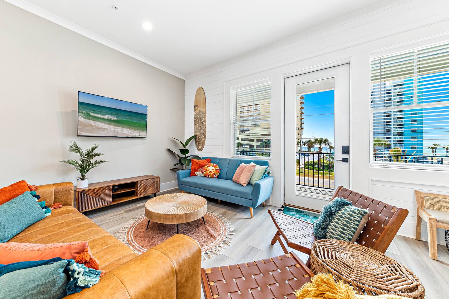 5 Stars! Gulf View - Sleeps 12, Pool!