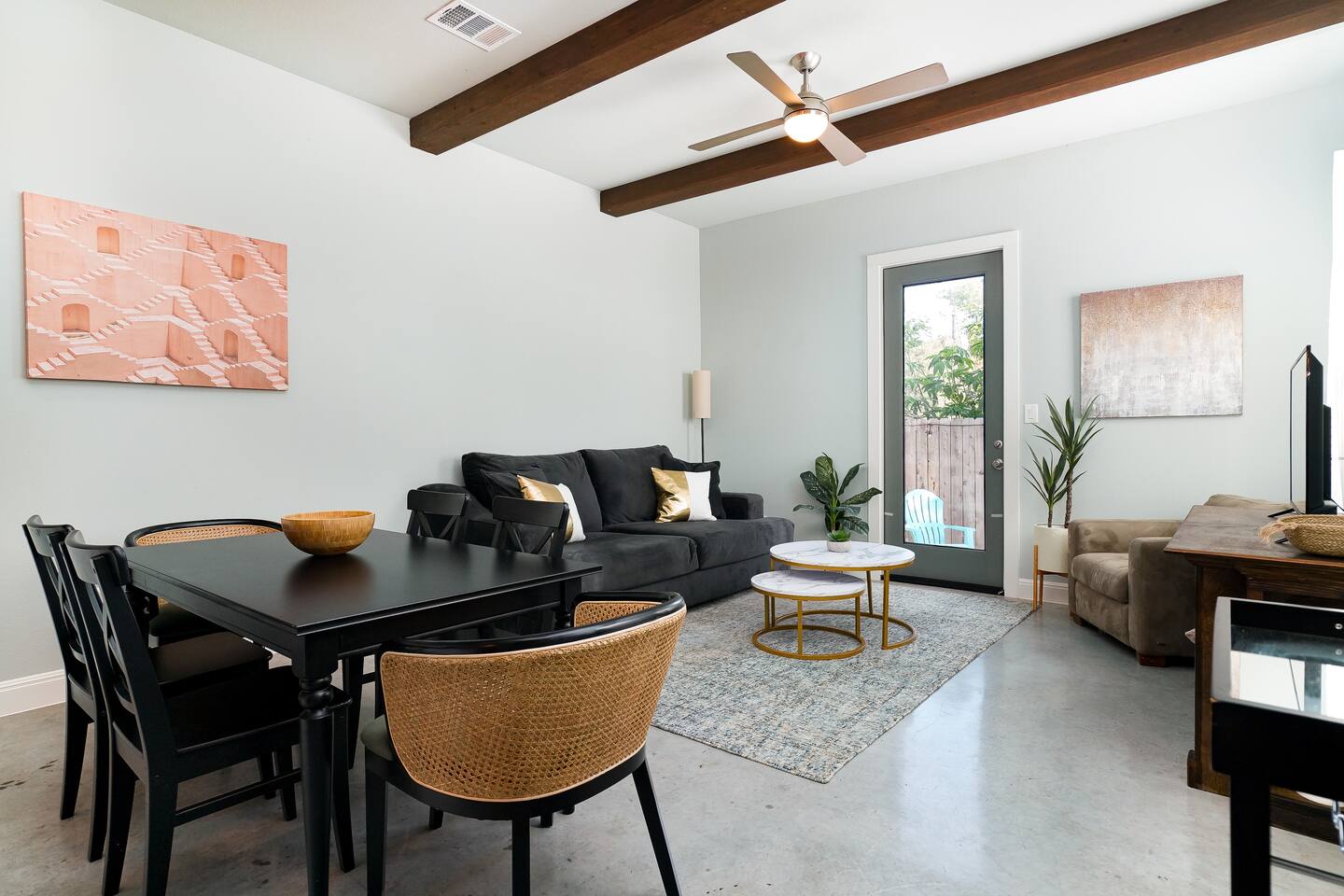 Casa Dolce Vita by the Alamodome