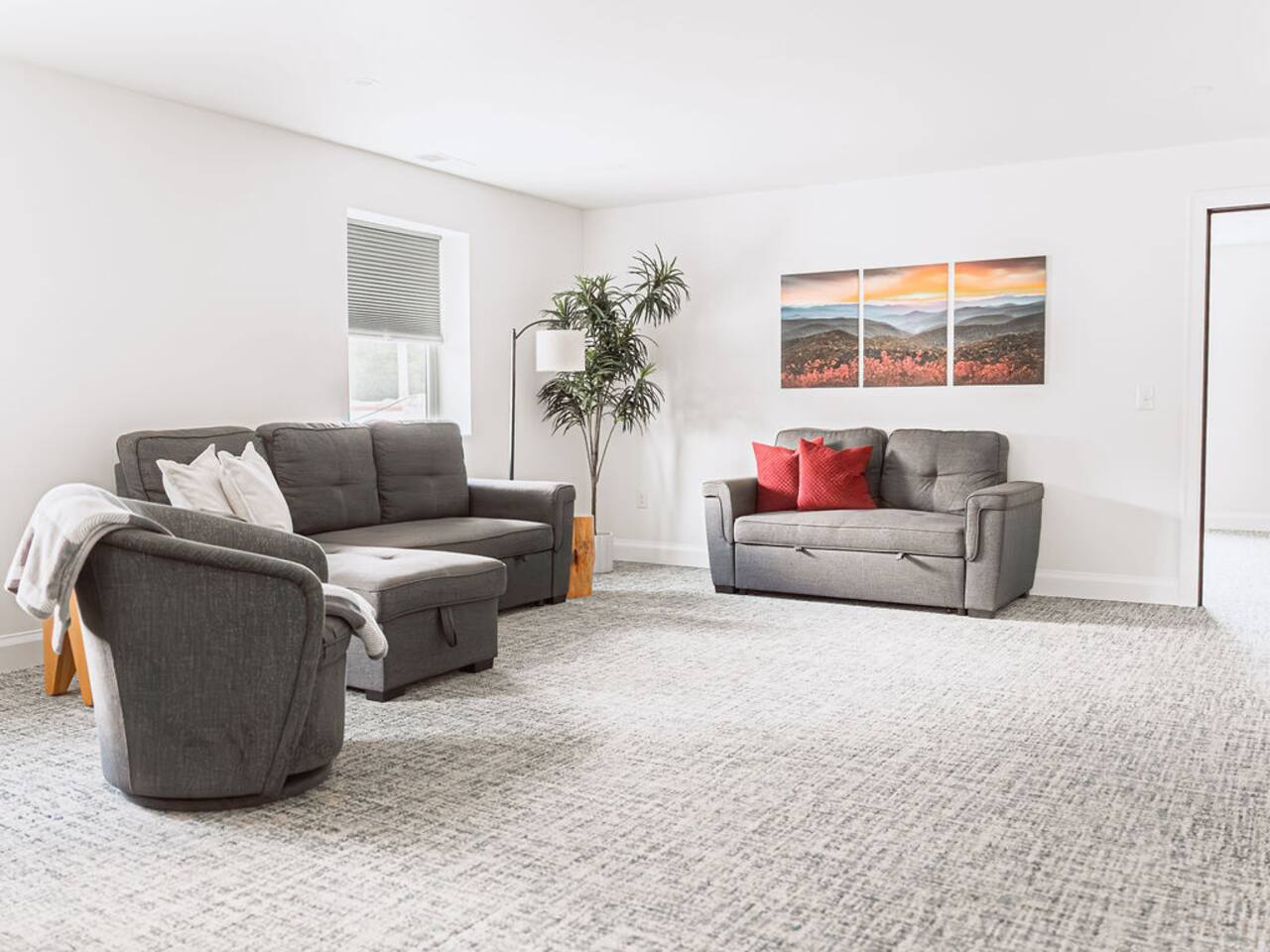 "Loft B on Court Street" - Modern Stay Near I77