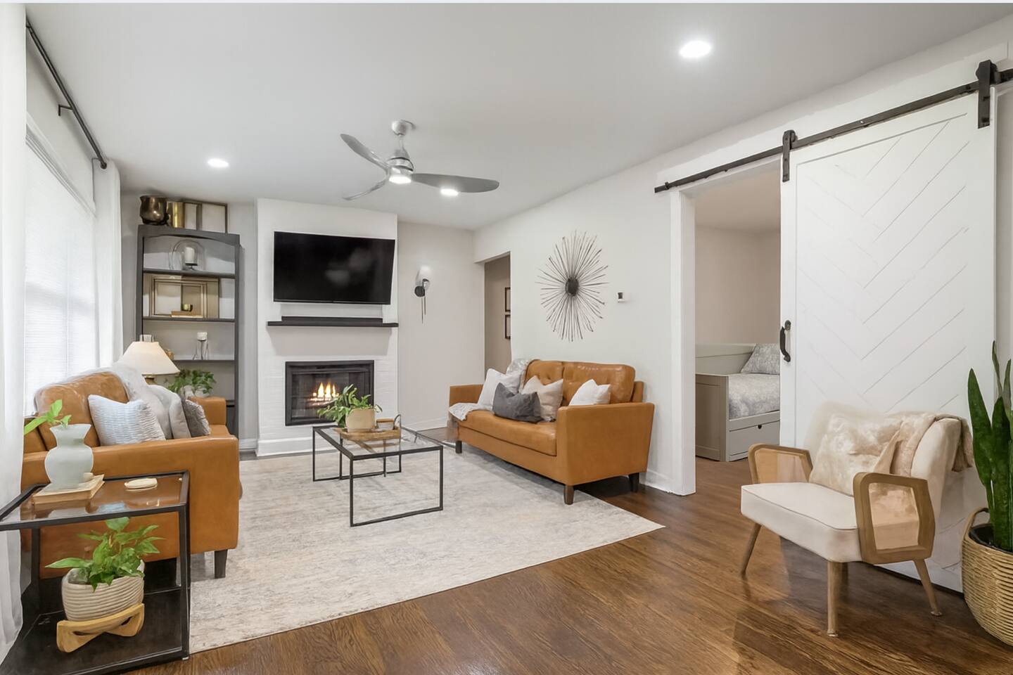 Cozy Ranch Retreat Near Truist, DT Marietta, and KSU