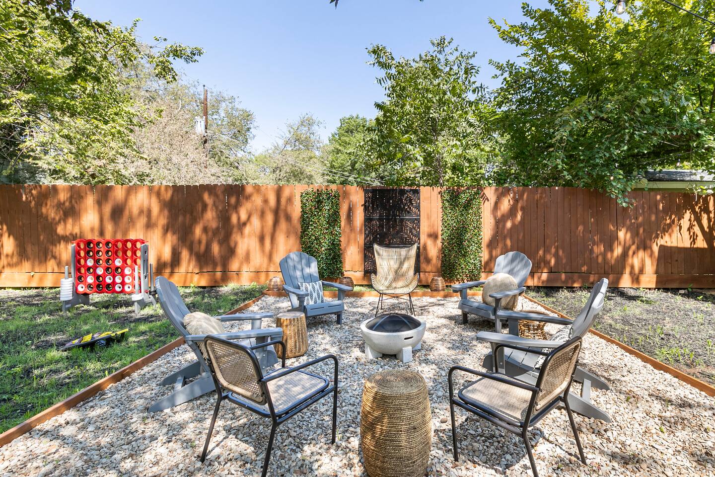 The GreenHouse 6 Blocks 2 the Stadium