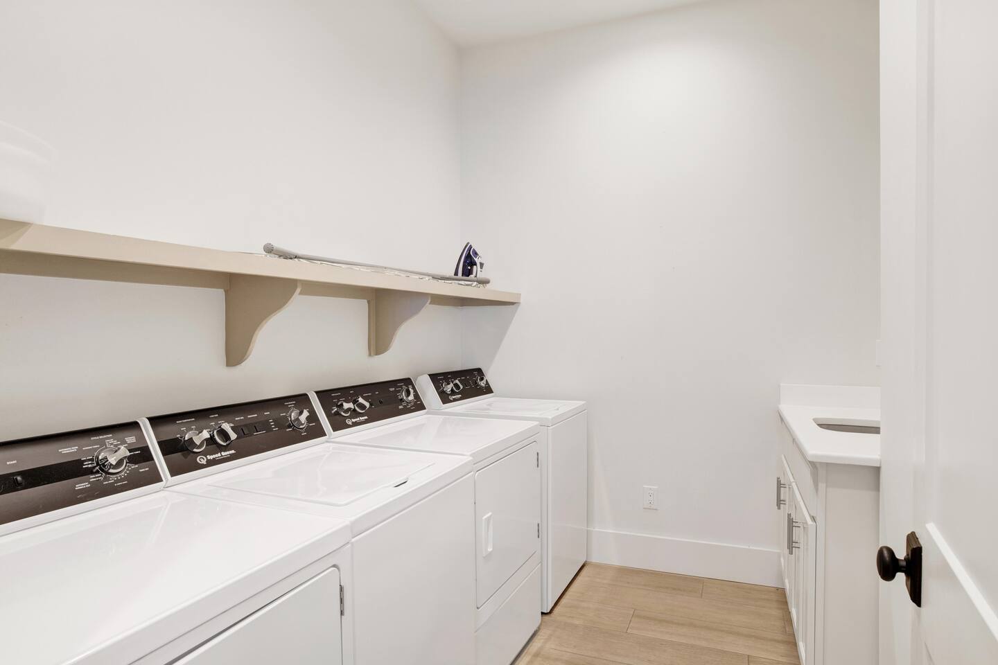 Property thumbnail 35