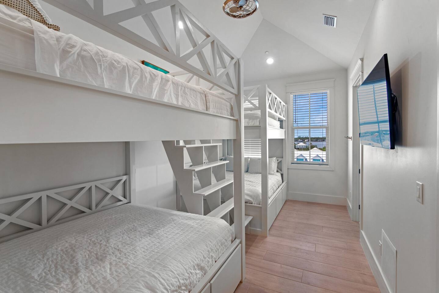 Property thumbnail 23