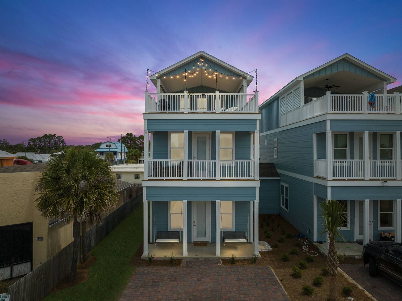 Pura Vida PCB