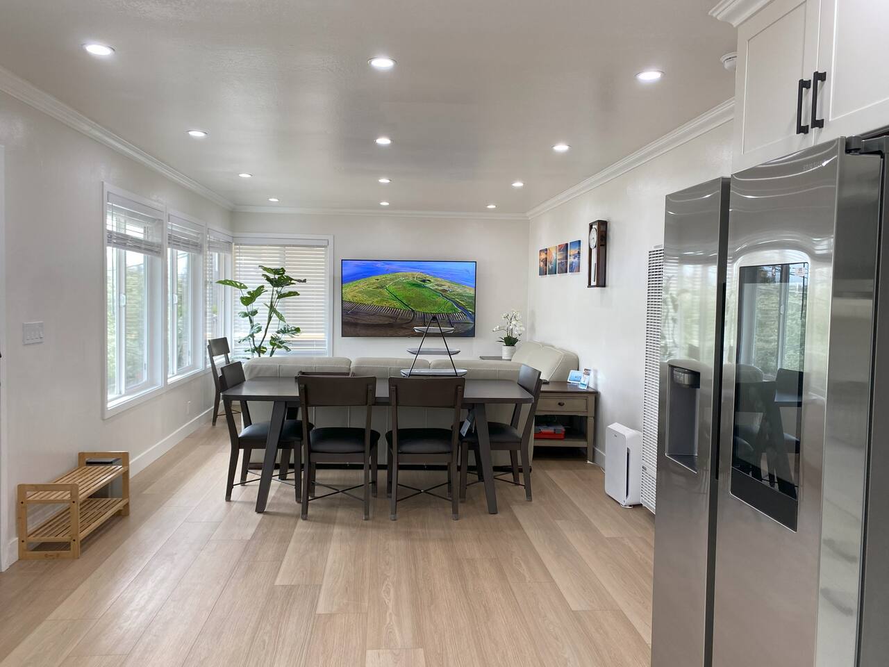 Renovated Seaside 2B1B • 15m SF/SFO • Free Parking