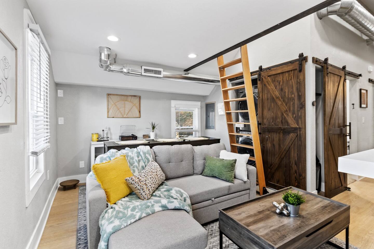 NY Loft Style 1 Bed PKG|30M to Airport & Downtown