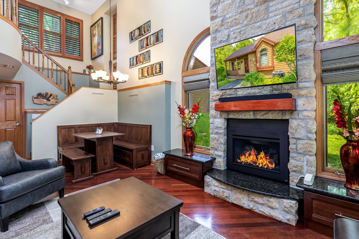 Country Chic + Comfort|Fireplace|Perfect Getaway