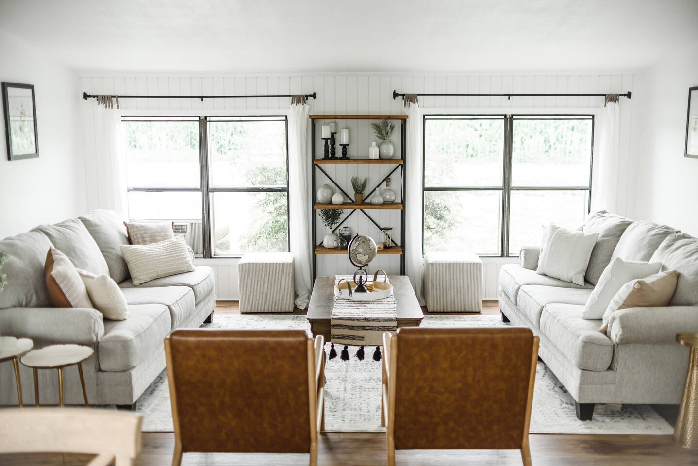 3 King Beds | Scenic Amish Flower Farm Retreat
