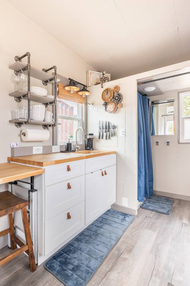 spROCKET: Steam-Punk'd (Rocket City, AL) Tiny House