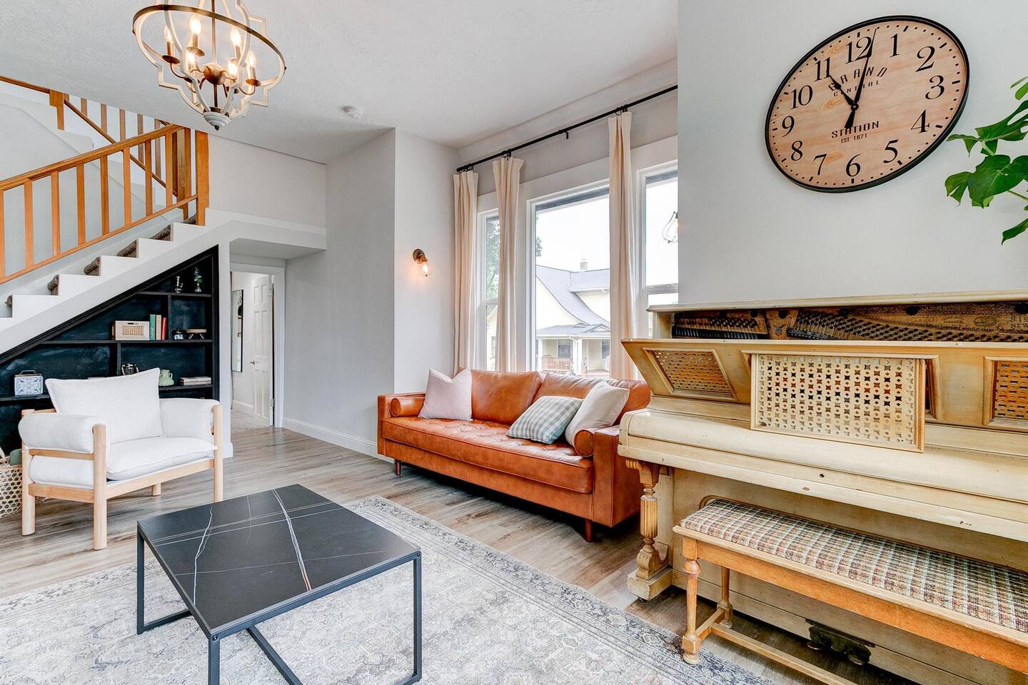 Willamette Valley Victorian | near Tasting Rooms