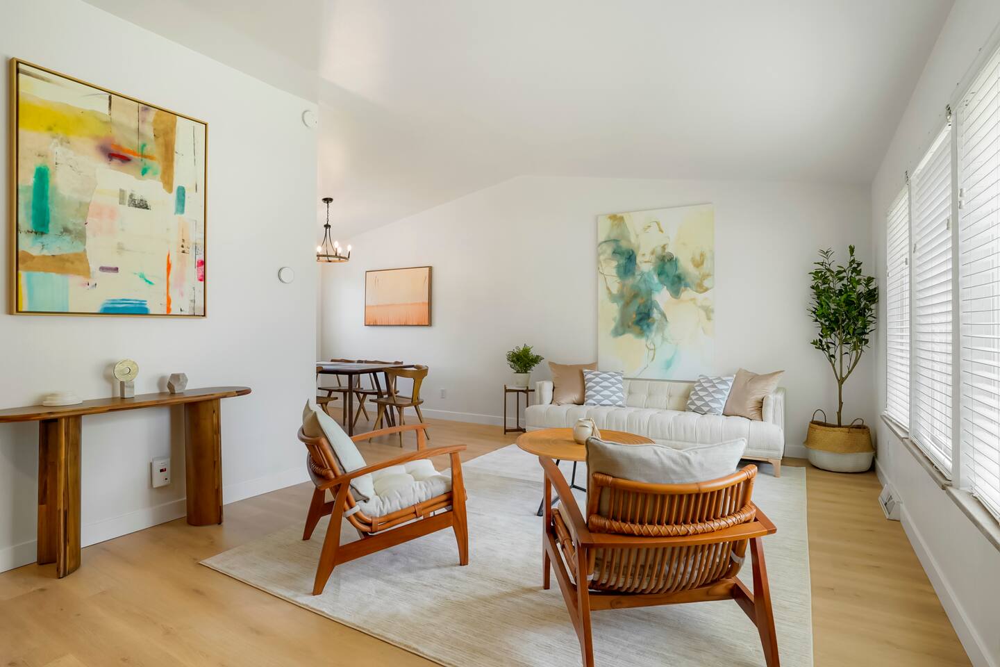 DenverStays | Large 5BD, Great for Family & Pets!