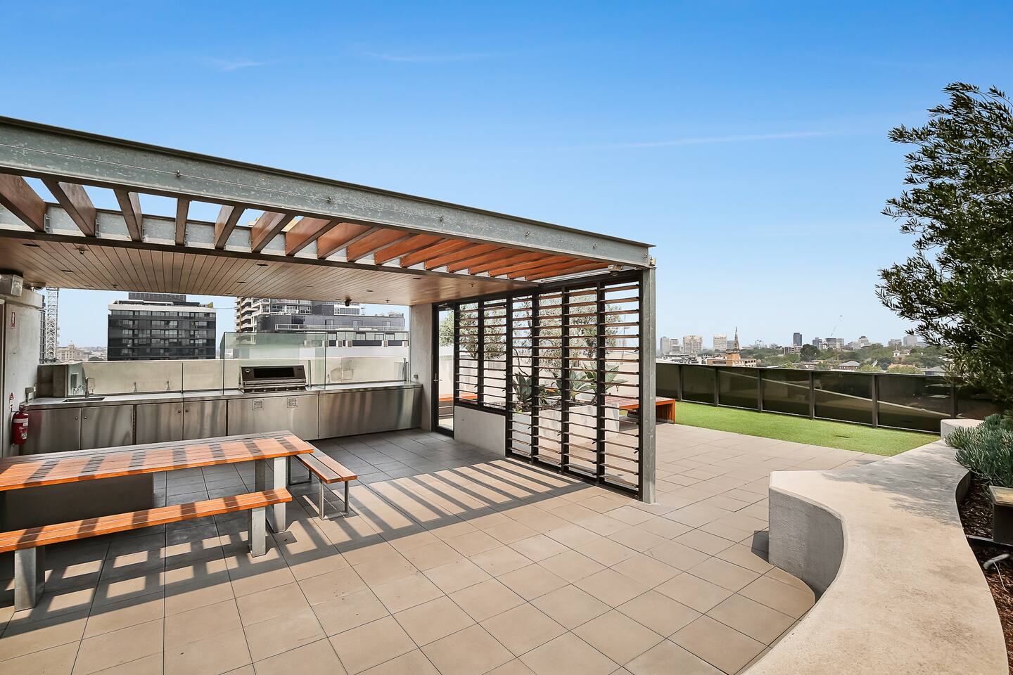 See! Claremont Convenience