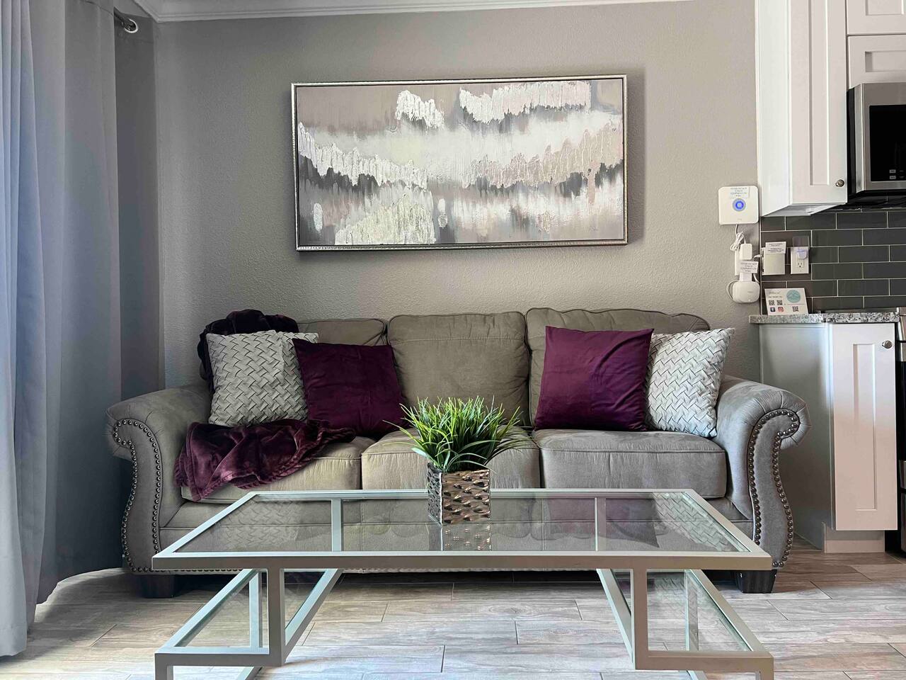 *Special* Walk to Beach-1bd-1ba-2 Pools-2 Hot tubs