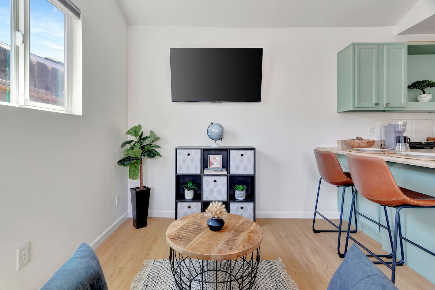 Private Suite in Downtown Paso Near Fairgrounds