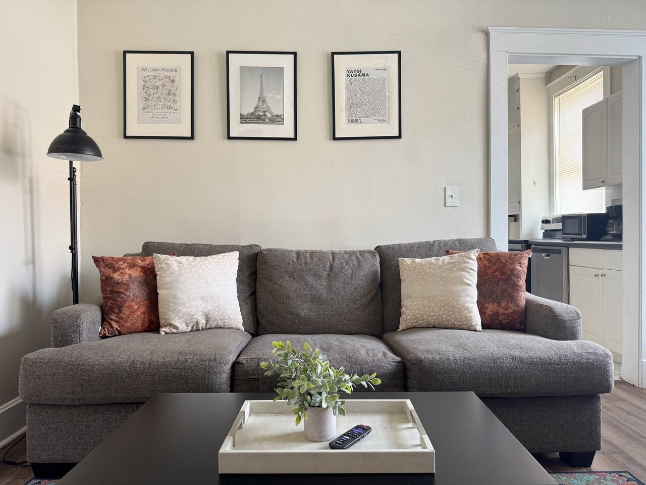 The Harrison C | KING 1BD/1BA Apt near Riverfront