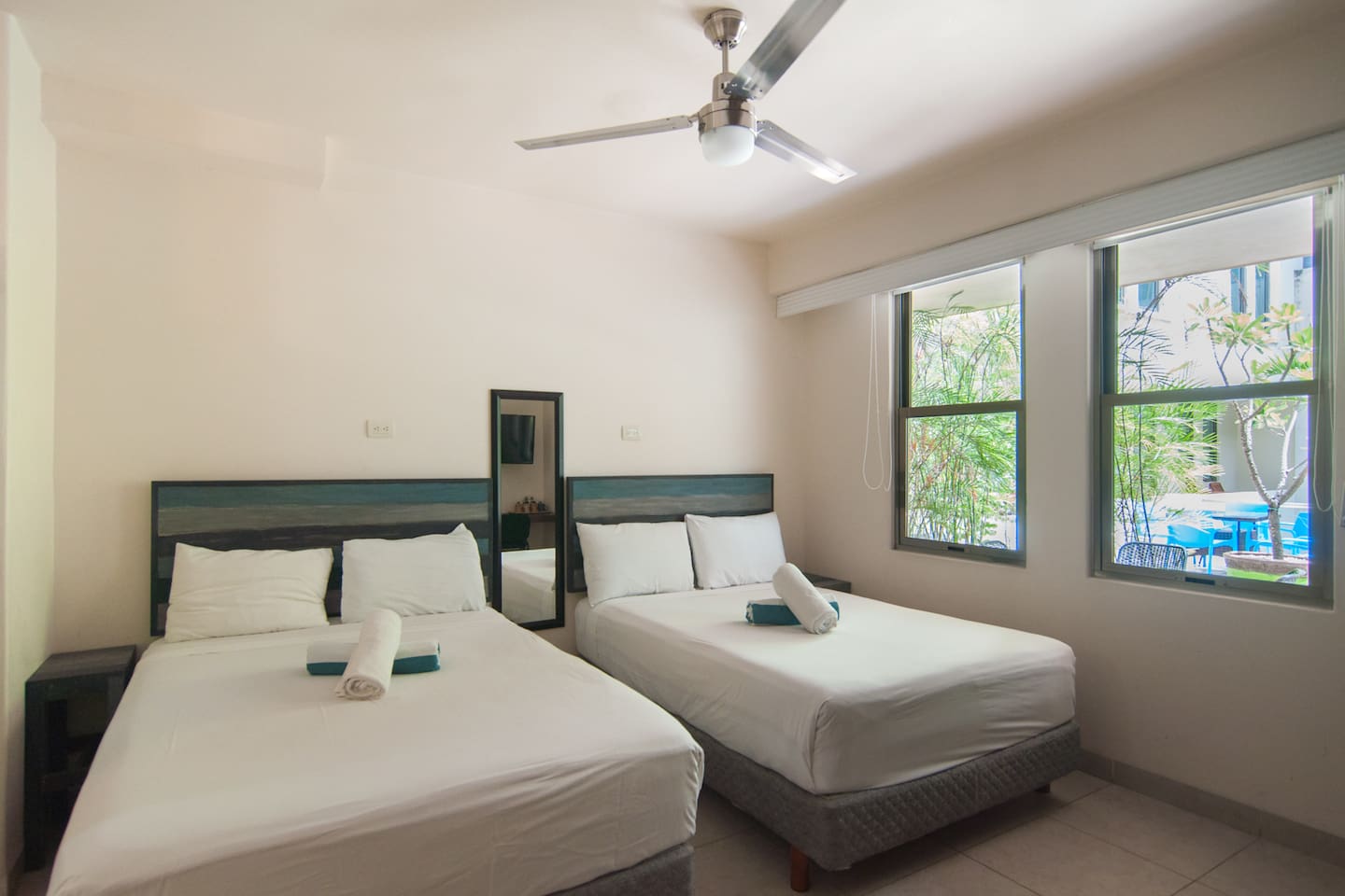 Mimosa Studio 13A on 5th Ave 2 Blocks to the Beach