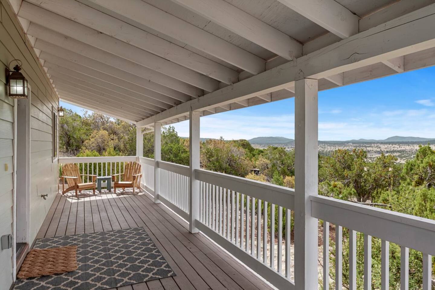 Hillside Hideaway near Grand Canyon and Williams