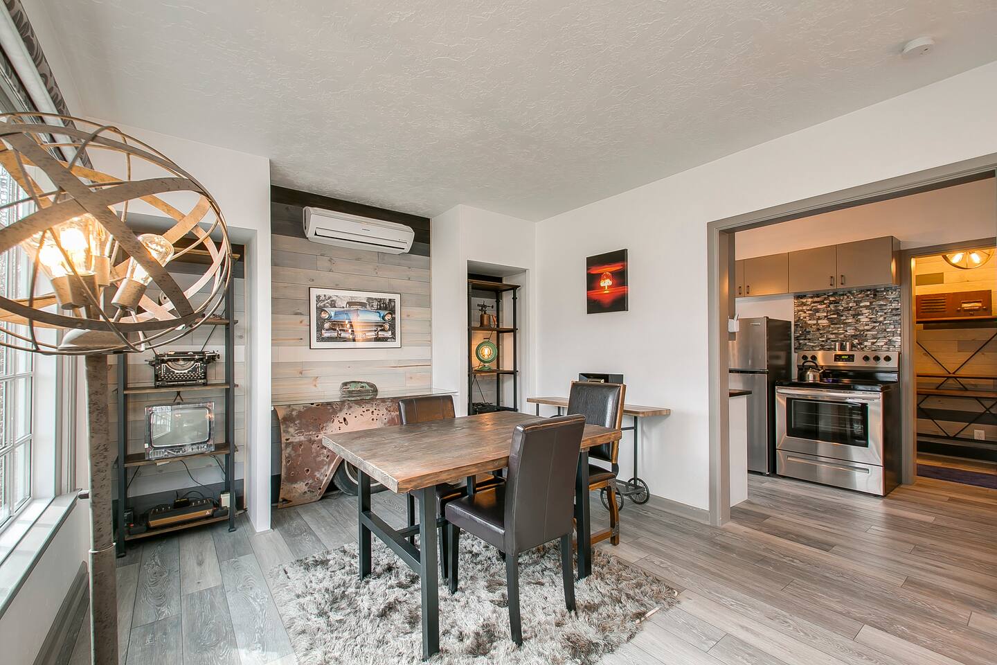 North End Steampunk: Patriotic 1BR near Capitol