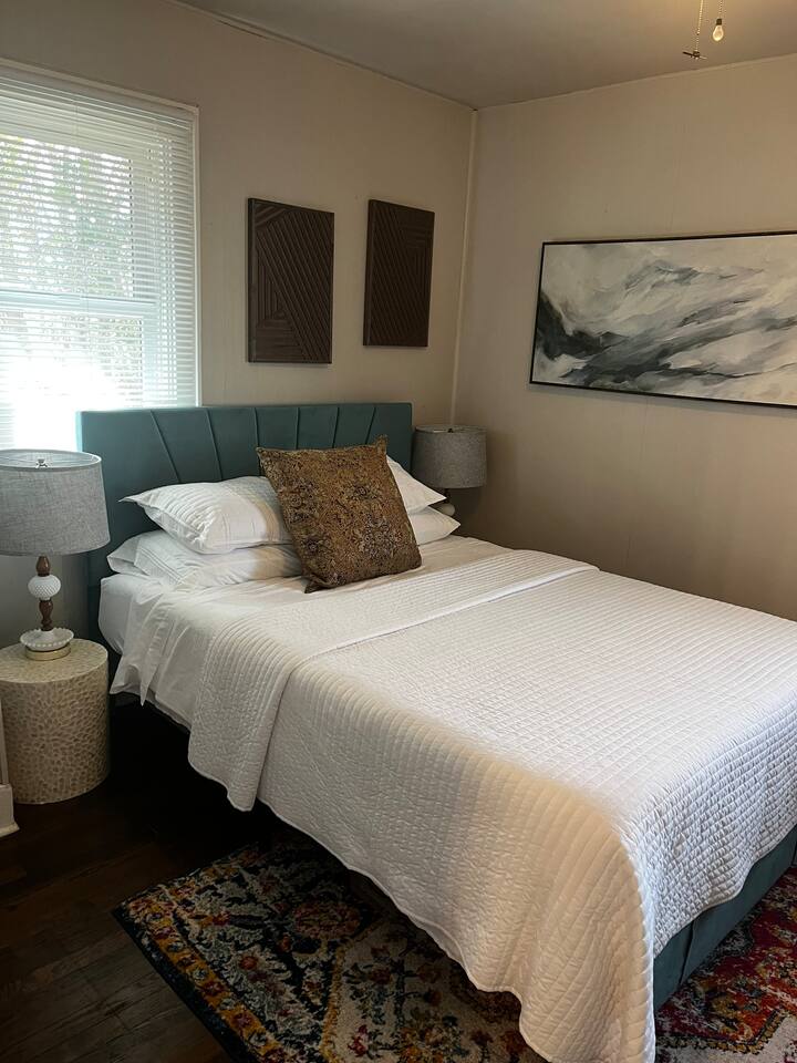 Cozy Hideaway next to Downtown Cheyenne, CRMC