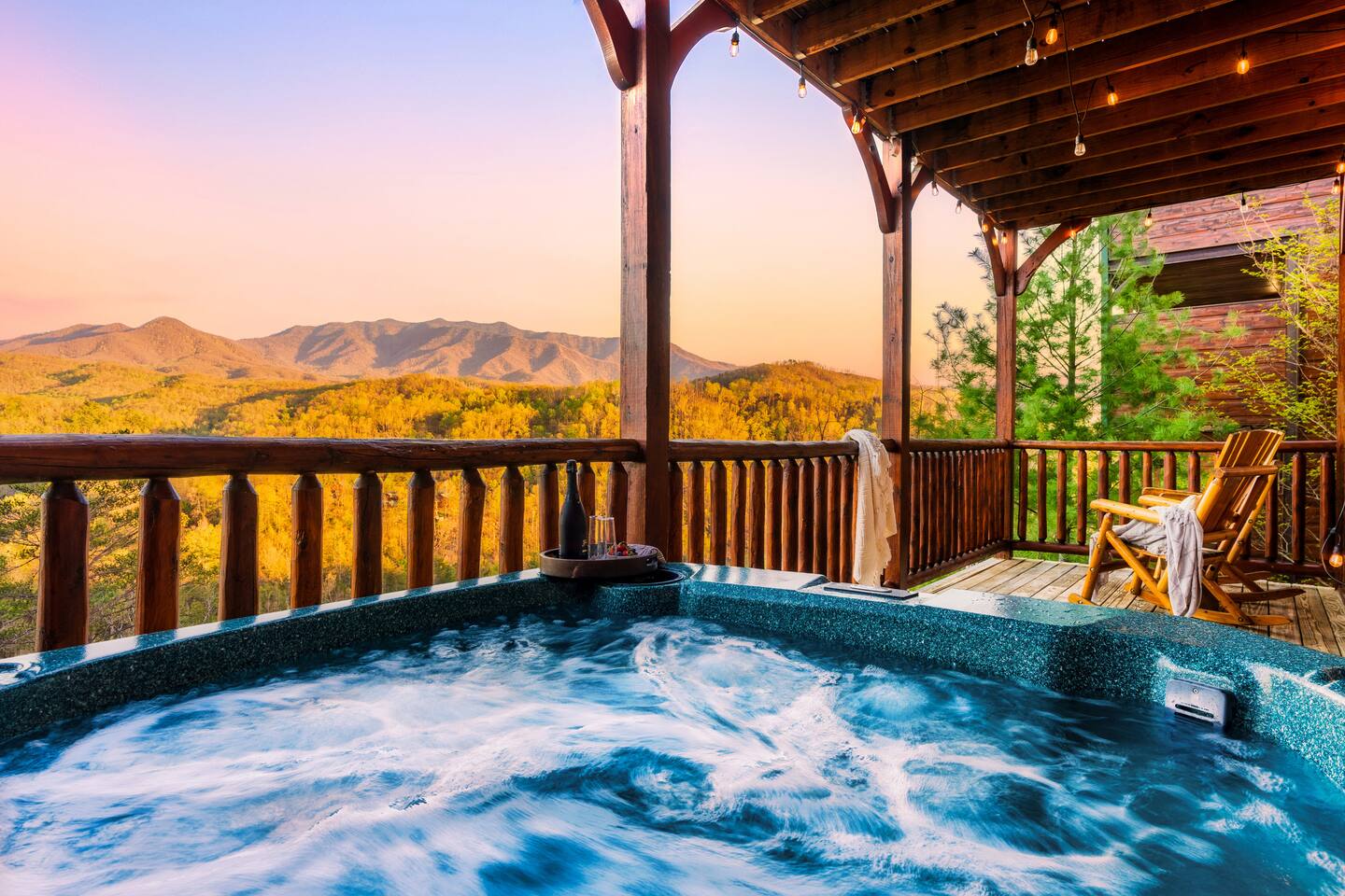 Spectacular Falls Mtn View| Hot Tub| Game Room
