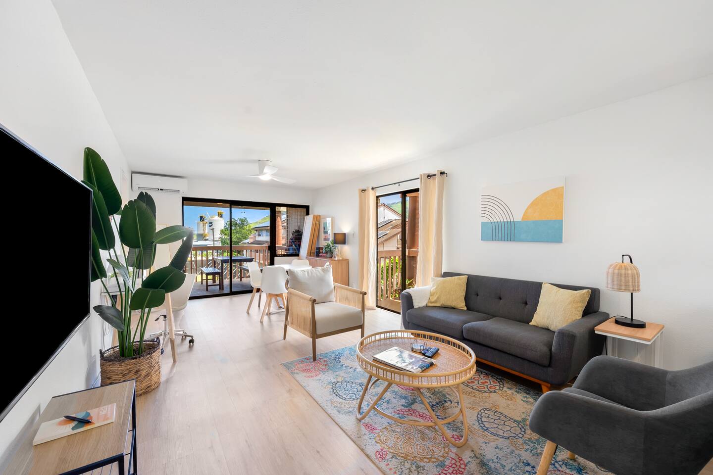 Walk to Kalapaki Beach, 3 lanais, full AC