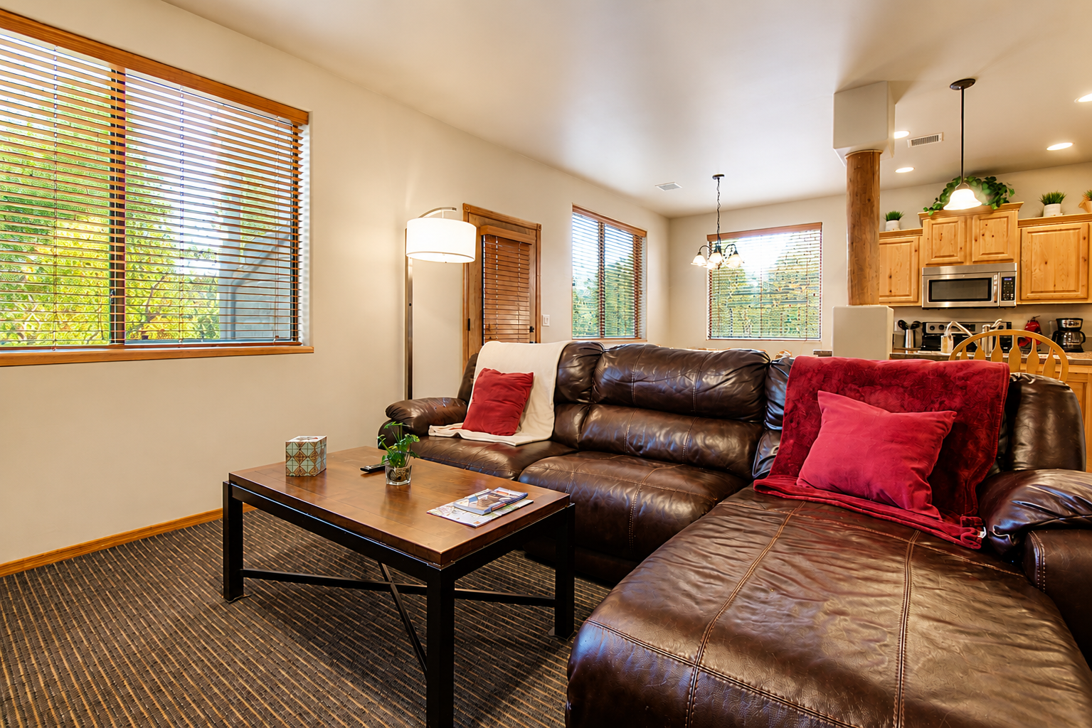 The Twin Sombrero Suite