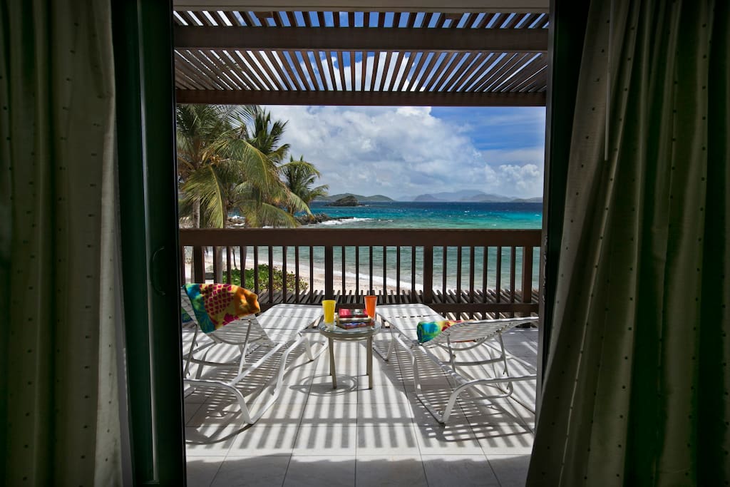 Sapphire Beach Beachfront Condo Free Wi-Fi