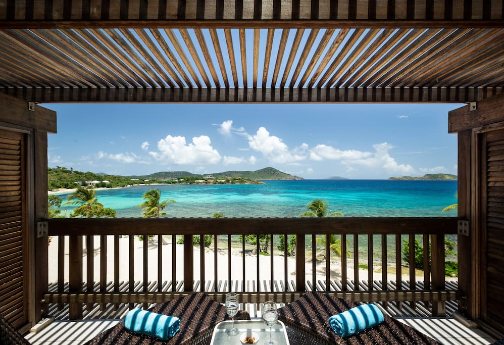 Sapphire Beach Beachfront Duplex 1200 sq ft Wi-Fi
