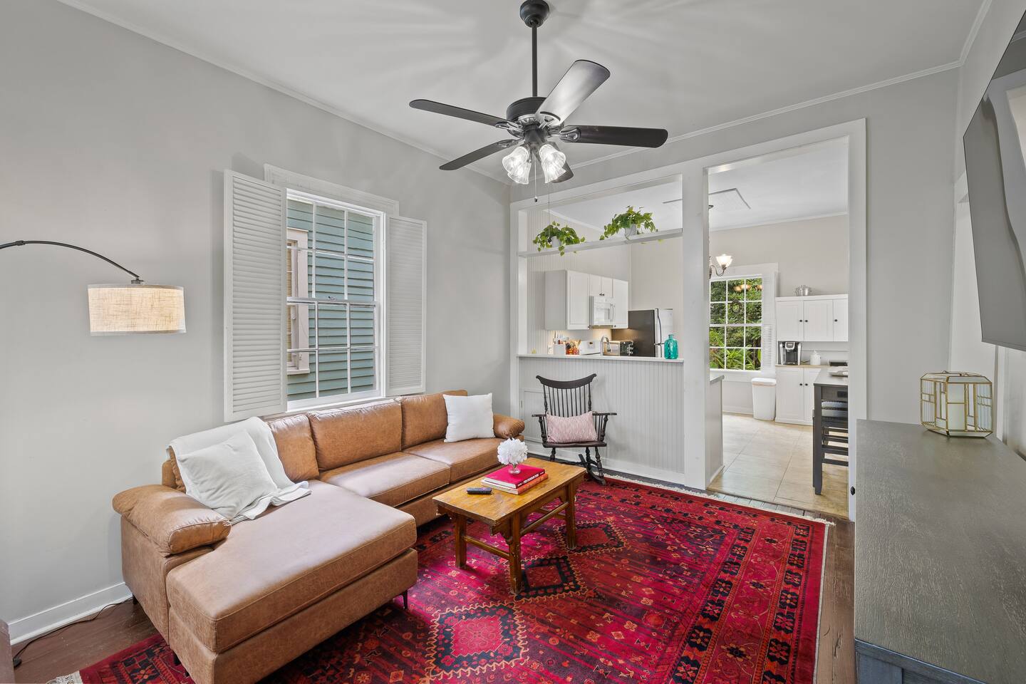 Luxurious Home in Downtown; Mardi Gras; Sleeps 8