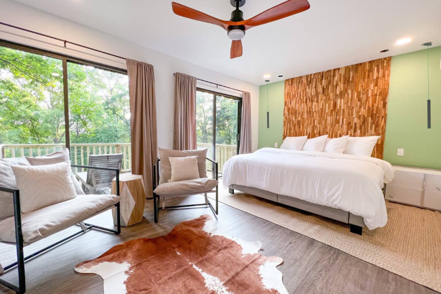 Forest Haven | Private Deck | Teak Master Suite