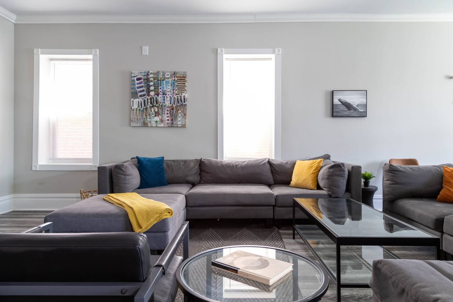 Modern & stylish decor throughout the home